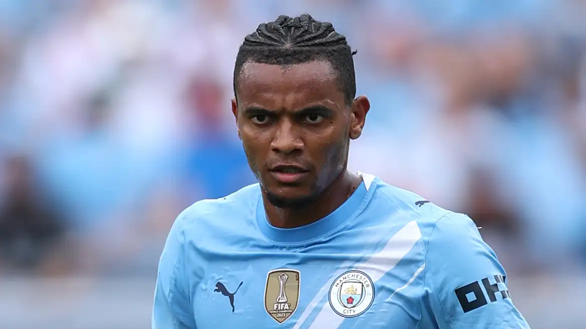 Man City defender Akanji loan
