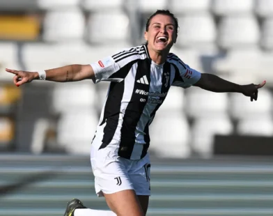 Cristiana Girelli top scorer
