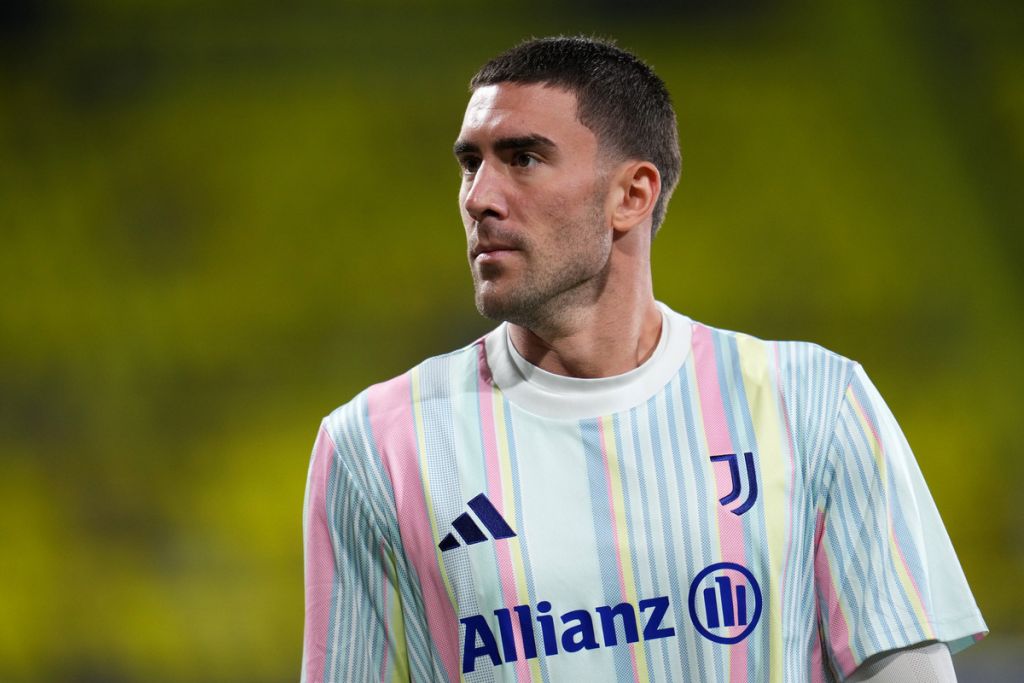 Dusan Vlahovic transfer: Barcelona’s Lewandowski heir